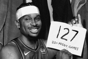 纪录之夜！亚历山大连续关键中投 18中13爆砍35分6板9助2断3帽