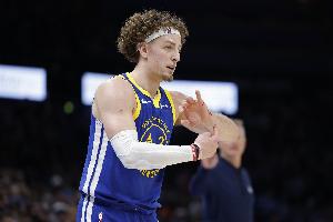 23岁17天！波姐单场砍至少25分10板&5+三分 11年库里后勇士最年轻