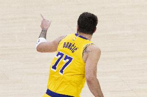 你追我赶！东契奇第55次砍下30+三双 追平约基奇 并列历史第二