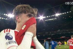 怼着拍！16岁道曼英超首球创历史，摄影师追着道曼拍摄持续数十秒