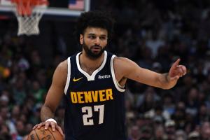 Skip：穆雷犯满&全场投篮14中1 很难象他此前有比今天更糟的表现