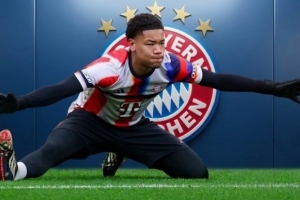 又一个16岁！踢球者：拜仁门将位置缺人，普雷斯科特有机会出场