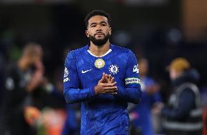 刚续约6年！TA：里斯·詹姆斯近5年第10次腿筋受伤，将伤缺数周