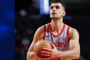 勇士客战尼克斯 10天合同球员尤特赛文将上演加盟首秀