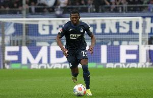 德天空:英超俱乐部有意20岁边锋图雷,霍芬海姆要价4000万欧以上