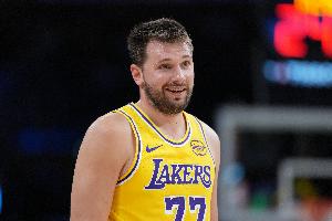 砍36分！乌度卡：对东契奇的防守已经不错了 但单防就是防不住他