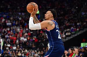 奇兵难救主！乔丹·米勒13中10高效砍下22分9板3助 拼下4前场板