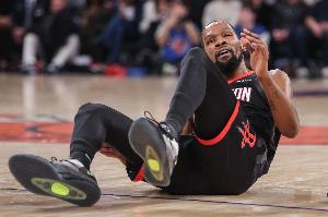 整整多一倍！火箭全场22失误&湖人仅11失误 杜兰特个人7失误