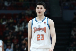 CBA常规赛第26轮最佳阵容：阿不都 周琦 史密斯 皮特森 姜伟泽