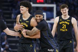 他靠巴博萨引荐才成55号秀一度年薪4万 已成勇士灾难赛季最大慰藉