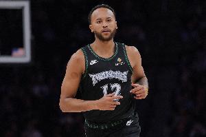 海兰德：李凯尔是个传球优先的后卫 我不想把他算成内线