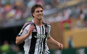 斯帕莱蒂：伊尔迪兹不仅能深度融入比赛，而且还拥有巨星般的能力