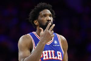 此前连续缺席10场！明日76人客战国王 恩比德升级为出战成疑