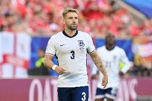 BBC：卢克·肖无缘英格兰队名单，霍尔有望回归