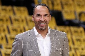 独行侠CEO:不会急于任命新任总经理 会做出正确的选择