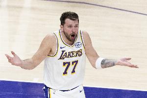 霍里谈东契奇吃T：别被他人的言语所影响 他们爱说啥说啥