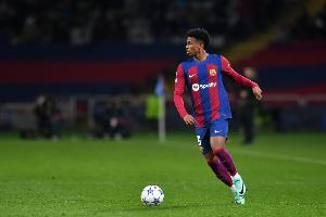 世体：巴尔德、孔德、德容将在国际比赛日后复出 沙特想签卡萨多