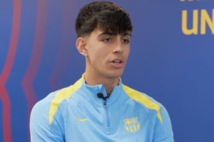 贝尔纳尔:我的偶像是梅西+MSN组合很梦幻 巴萨全队坚信能赢欧冠