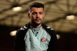 扎卡：起初踢球只是防止走上歧途的爱好 哥哥曾为我放弃出国踢球