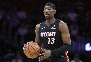 阿德巴约：坚持训练将竞技水平提升至新高度 带队摆脱附加赛