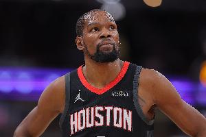 37岁了啊！杜兰特今日打43分钟&上场40分钟 共砍70分但火箭均输球