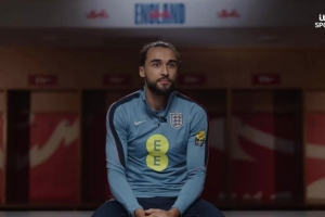 勒温谈重返国家队:妻子一直鼓励我,我只想证明我配得上站在这里