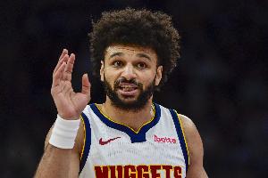 轰53分！阿德尔曼：我真心希望穆雷入选最佳阵容没有争议