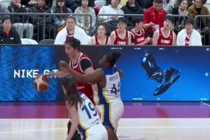 对手确实很壮！但和咱们张子宇相比，还是不够看啊 - 体育视频